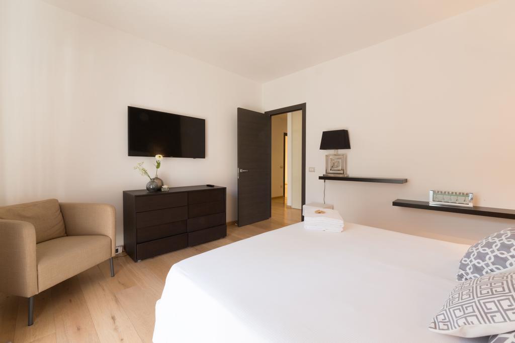 Design & Luxury Apartment เวโรนา ภายนอก รูปภาพ